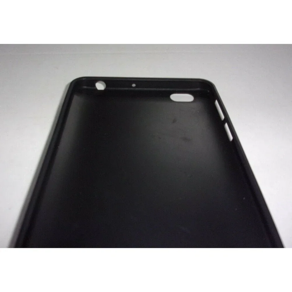 Large phone or small tablet case
